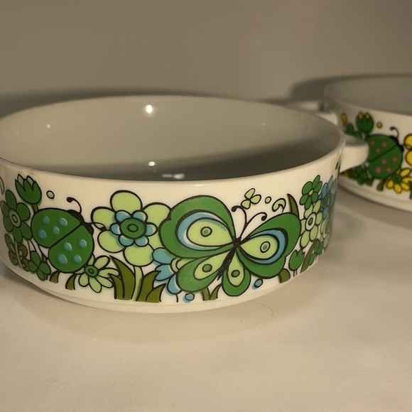 3 MCM Serving Bowls with Colorful; Buttefly,Floral. Lady bug. Sunflower Designs! - Picture 11 of 16